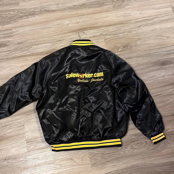 safeworkers.com Yellow jackets made in USA - Picture 1 of 6